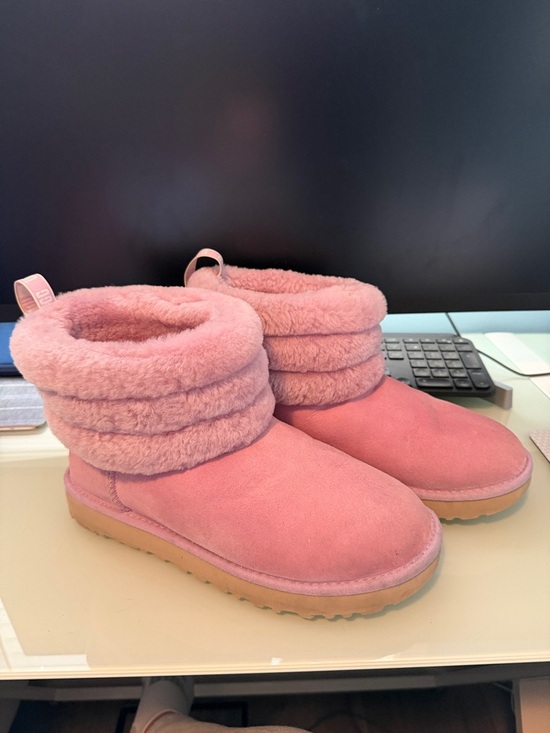 UGG Shoes - UGG Pink Fuzzy Lined Boot Interior